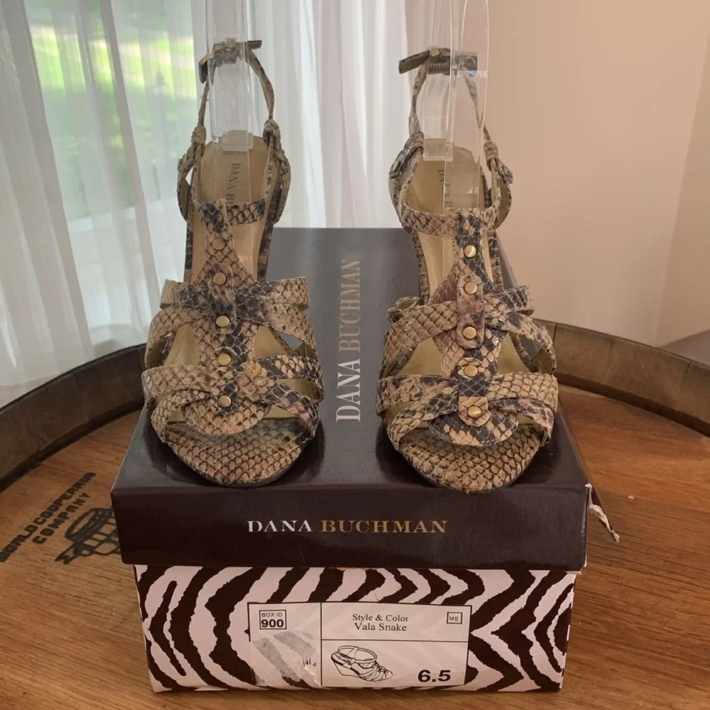 Dana Buchman | NIB Vala Snake Embossed Leather Strappy Stacked Wedge Heels 6.5 M